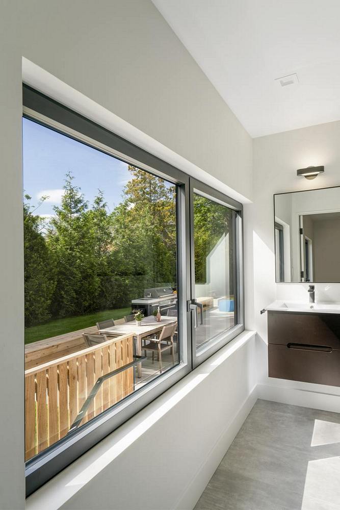 Seney Ave NY - Oknoplast